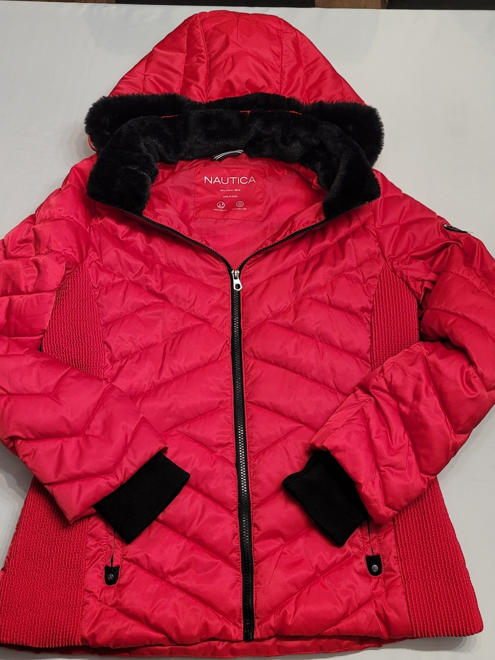 Nautica Red Puffer Jacket Faux Fur Hood Women’s Large